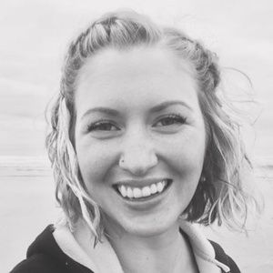 Meet your Posher, Leslie